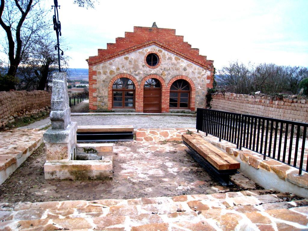 Casa Rural Patino Affittacamere Quintanas de Gormaz Esterno foto