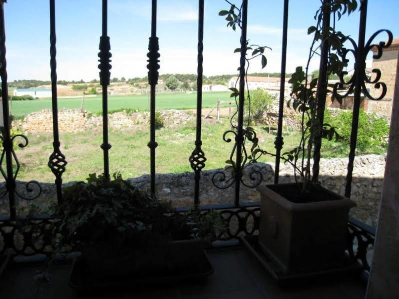 Casa Rural Patino Affittacamere Quintanas de Gormaz Esterno foto